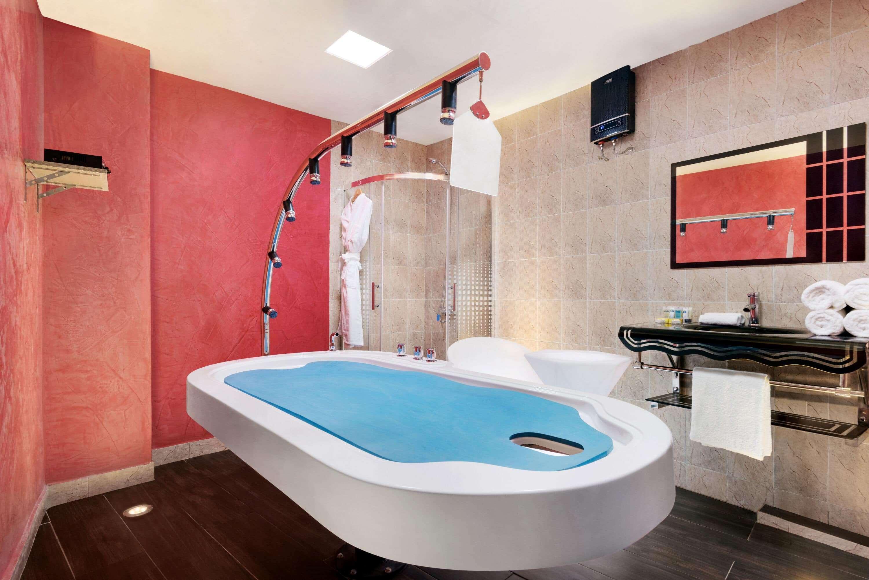 Days & By Wyndham 4*