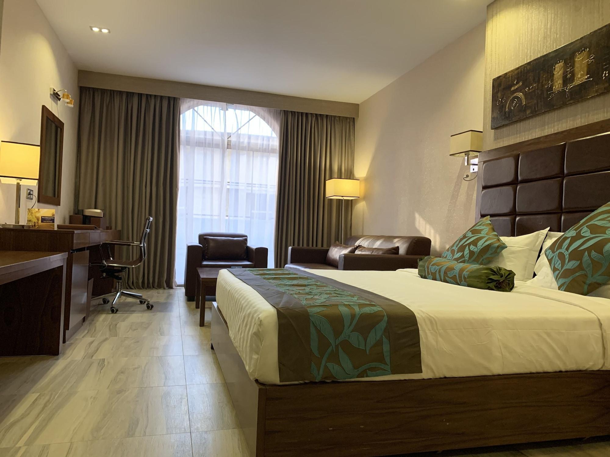 Hotel Days & By Wyndham Dakar